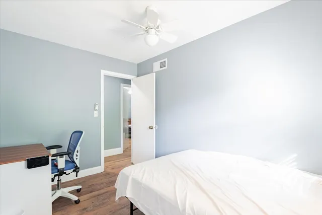 $245,000 | 711 Lara Road, Normal, IL 61761