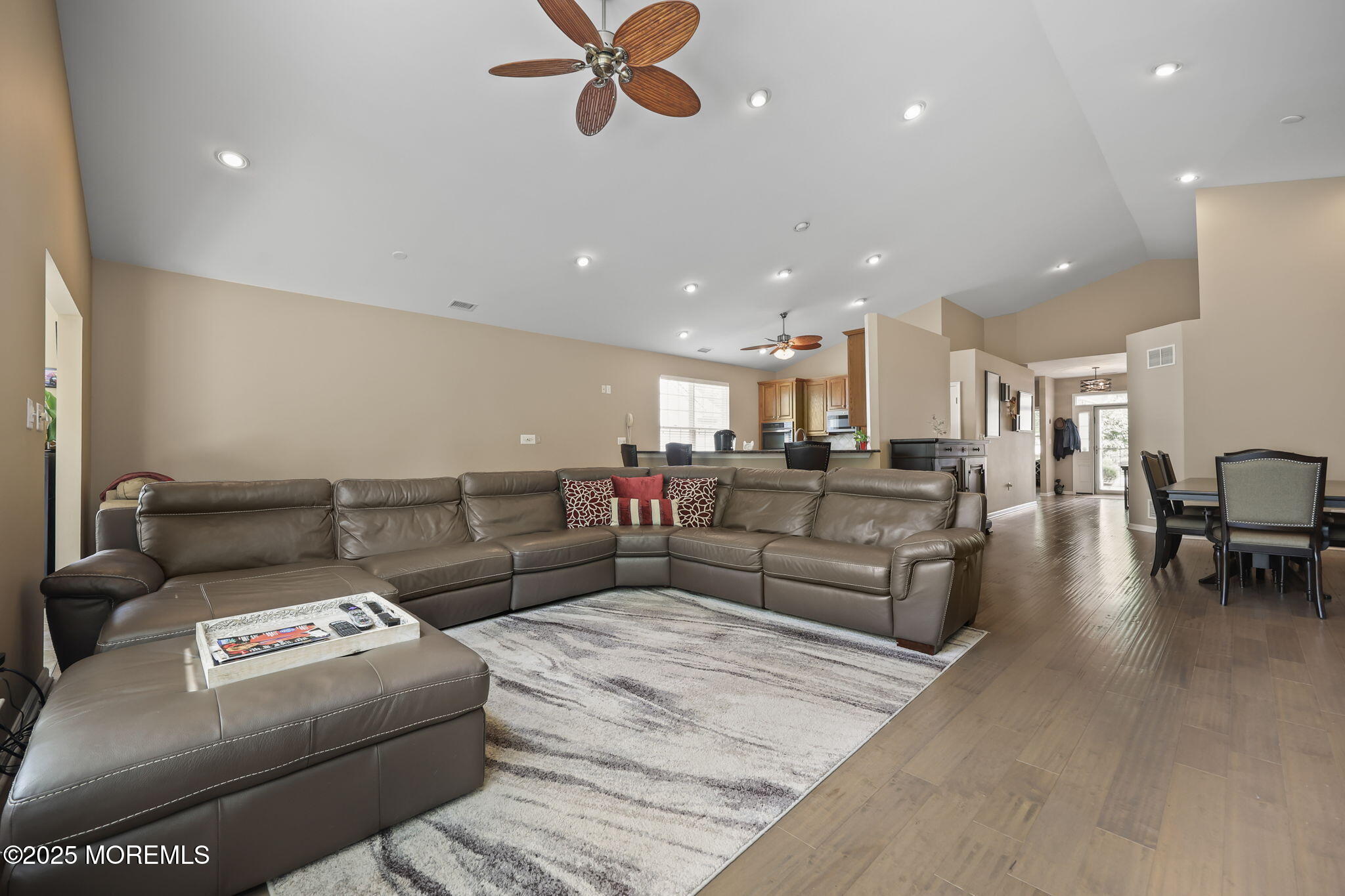 15 Nottingham Way Jackson, NJ 08527 - Photo 13 of 51 LIVING ROOM