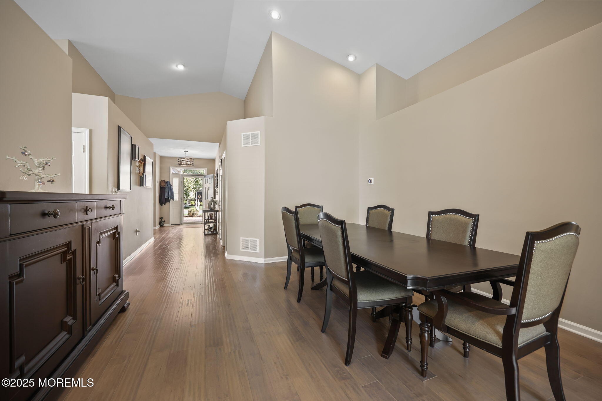 15 Nottingham Way Jackson, NJ 08527 - Photo 9 of 51 DINING ROOM