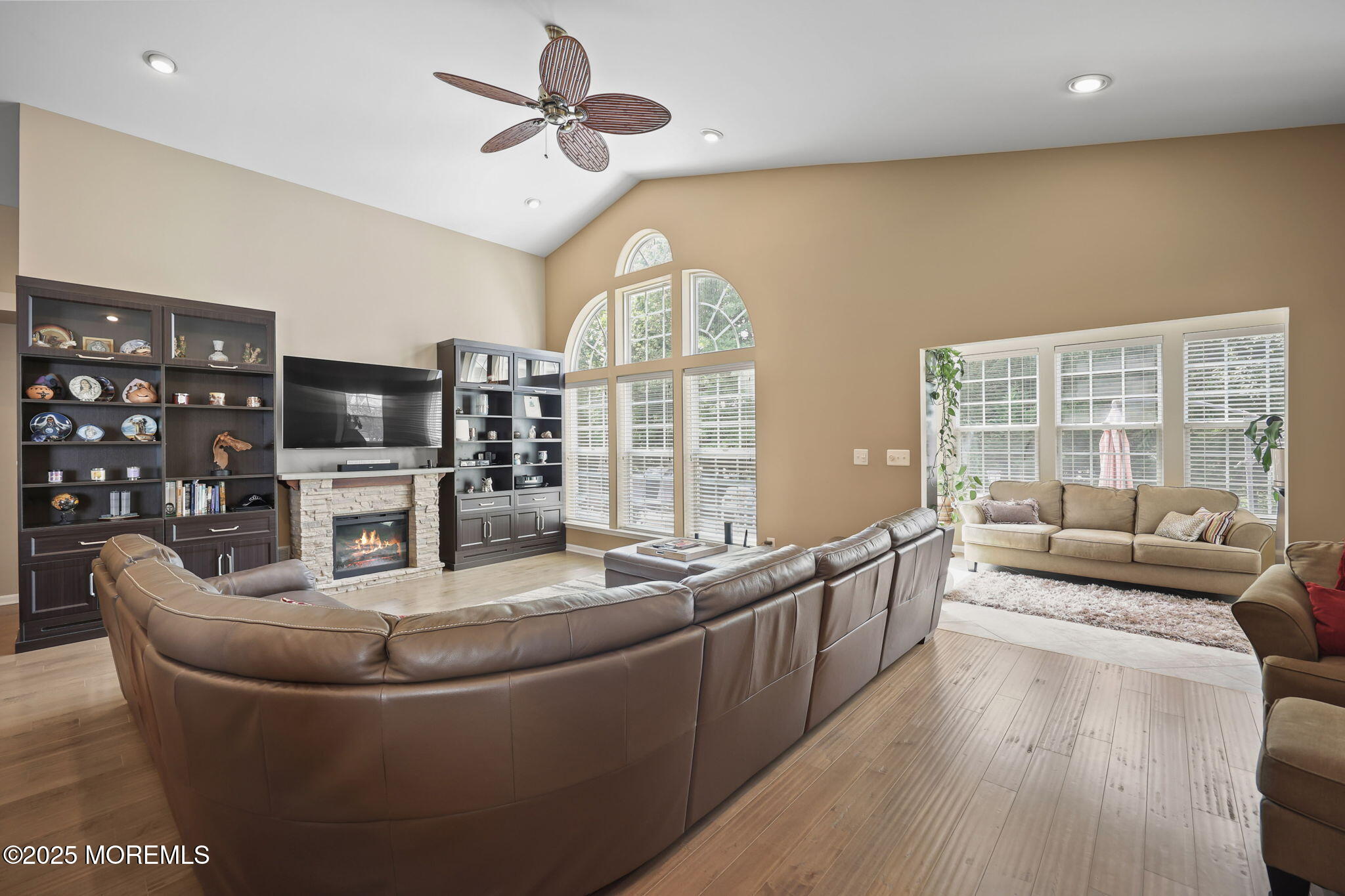 15 Nottingham Way Jackson, NJ 08527 - Photo 10 of 51 LIVING ROOM