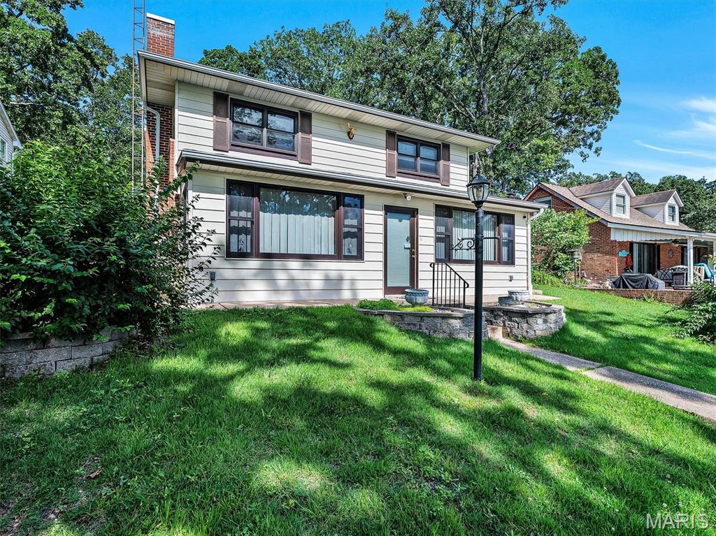 747 Squaw Road Cuba, MO 65453 - Photo 4 of 56