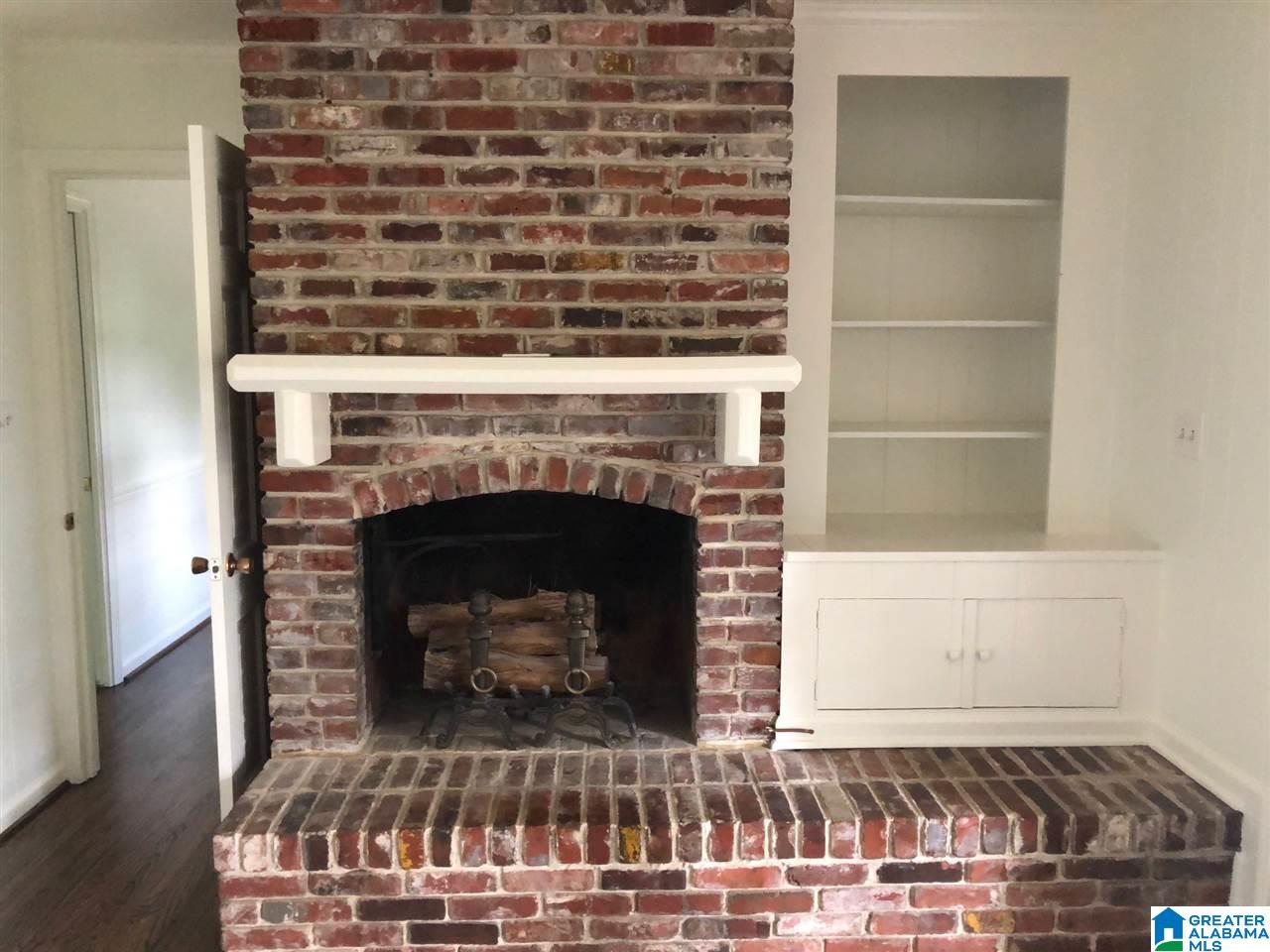 3652 Oakdale Road Birmingham, AL 35223 - Photo 4 of 21