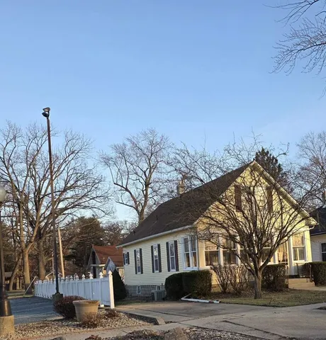 $199,000 | 723 Lincoln Street, Hobart, IN 46342