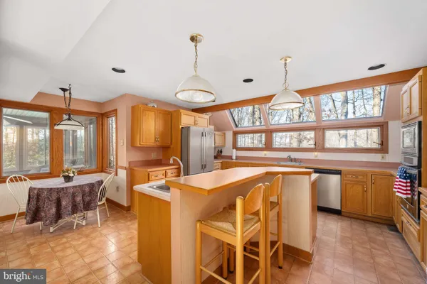 $1,250,000 | 54 Tara Circle, Bumpass, VA 23024