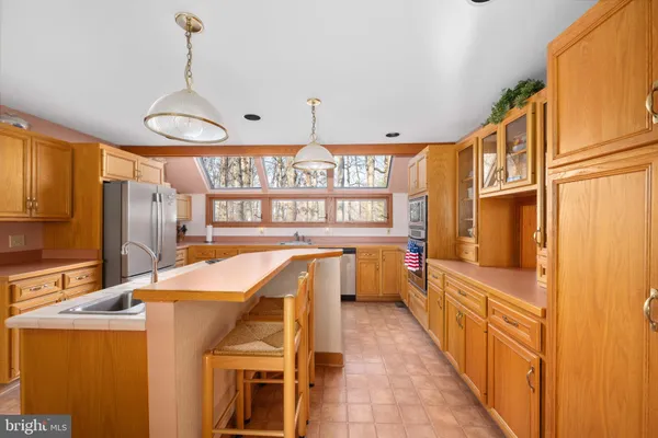 $1,250,000 | 54 Tara Circle, Bumpass, VA 23024