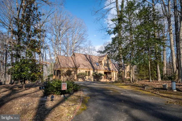 $1,250,000 | 54 Tara Circle, Bumpass, VA 23024