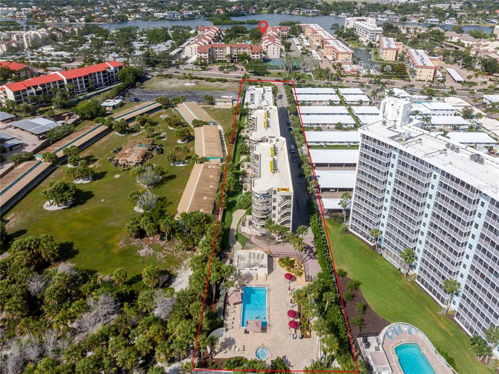 6267 Midnight Pass Road, Unit 306 Sarasota, FL 34242 - Photo 57 of 86