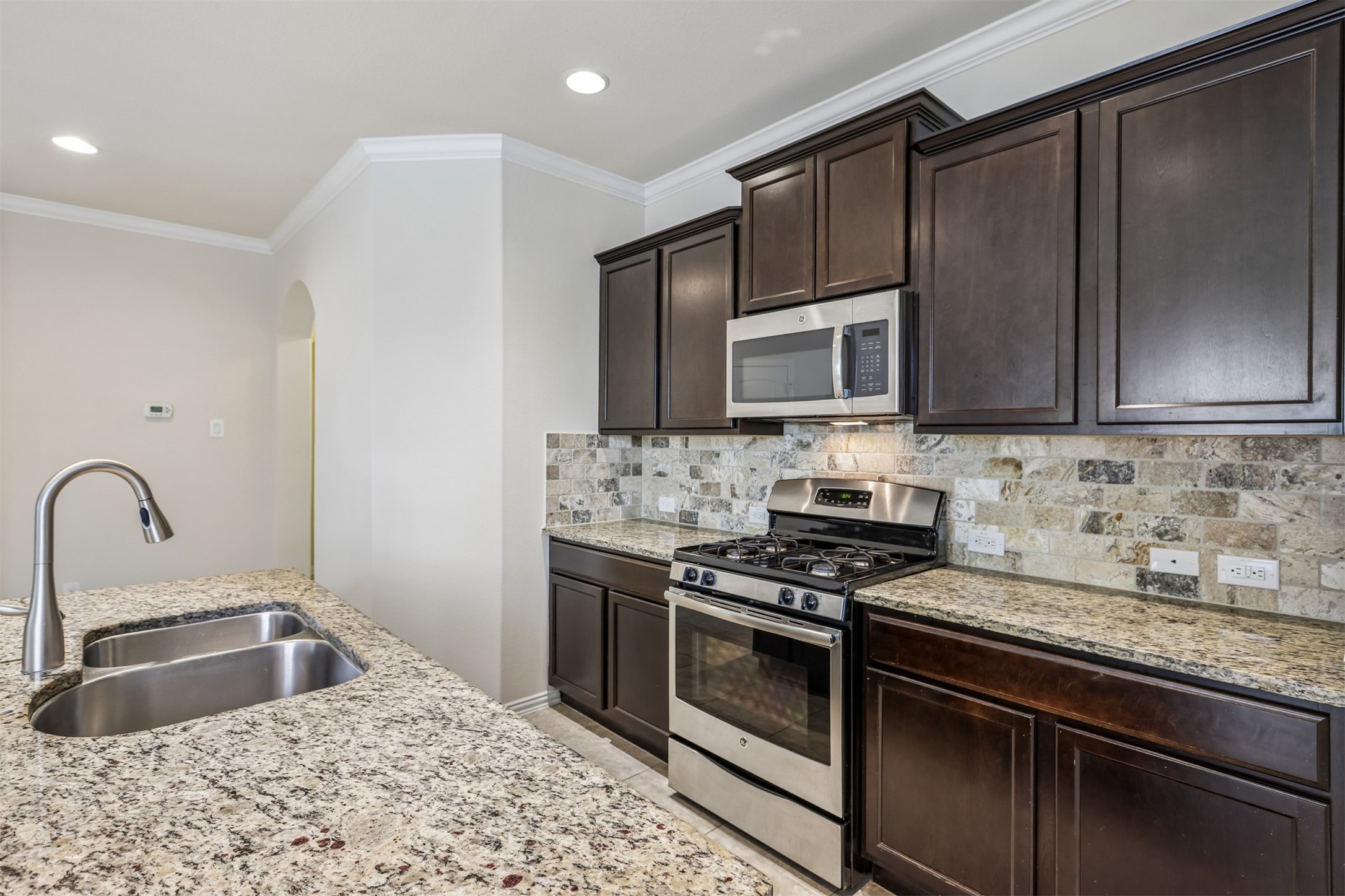 2601 Rough Berry Road Pflugerville, TX 78660 - Photo 11 of 34