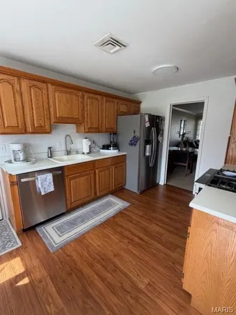 $2,500 | 12542 Merrick Drive, St. Louis, MO 63146