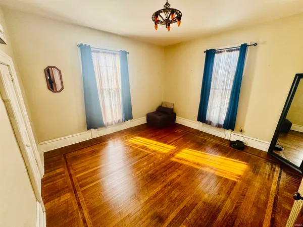 $235,000 | 430 West Main Street, Portland, IN 47371