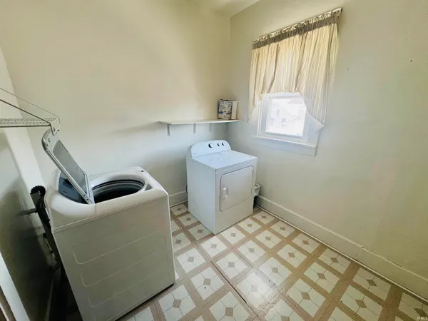 $235,000 | 430 West Main Street, Portland, IN 47371