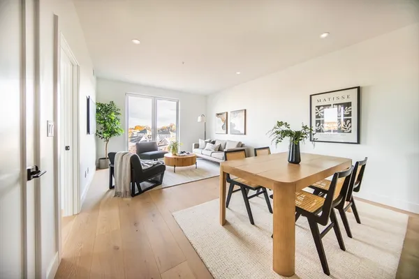 $829,999 | 66 McGrath Highway, Unit 301, Quincy, MA 02169