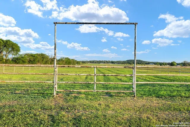 a view of a tennis court