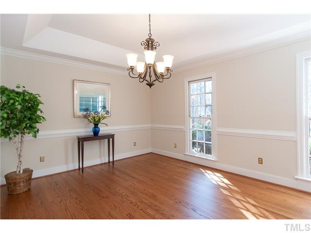 5604 North Hawthorne Way Raleigh, NC 27613 - Photo 6 of 21 Dining Room