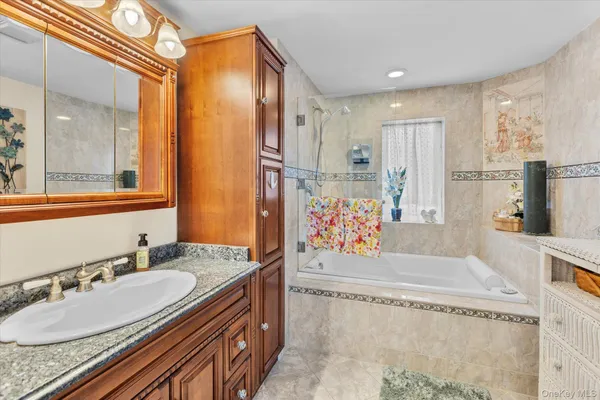 $625,000 | 116 Fox Hill Drive, Baiting Hollow, NY 11933