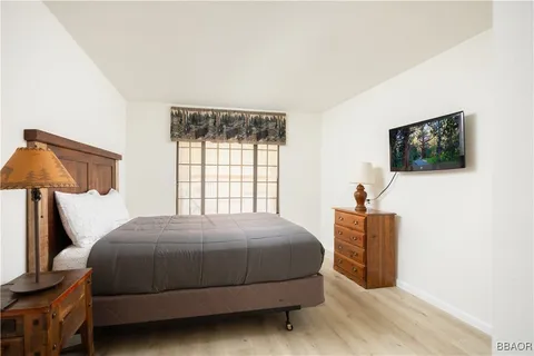 $499,000 | 41602 Mcwhinney Lane, Big Bear Lake, CA 92315