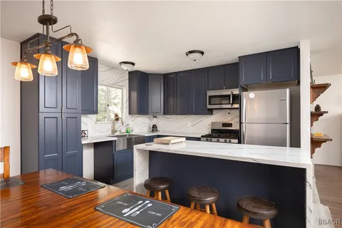 $499,000 | 41602 Mcwhinney Lane, Big Bear Lake, CA 92315