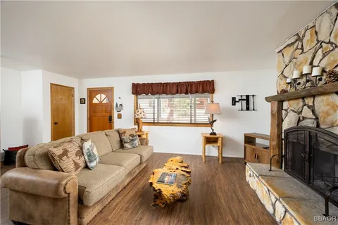 $499,000 | 41602 Mcwhinney Lane, Big Bear Lake, CA 92315