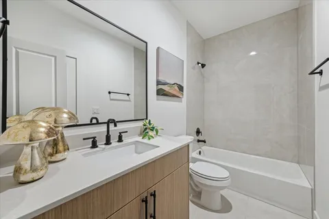 $439,900 | 750 Curtin Street, Houston, TX 77018