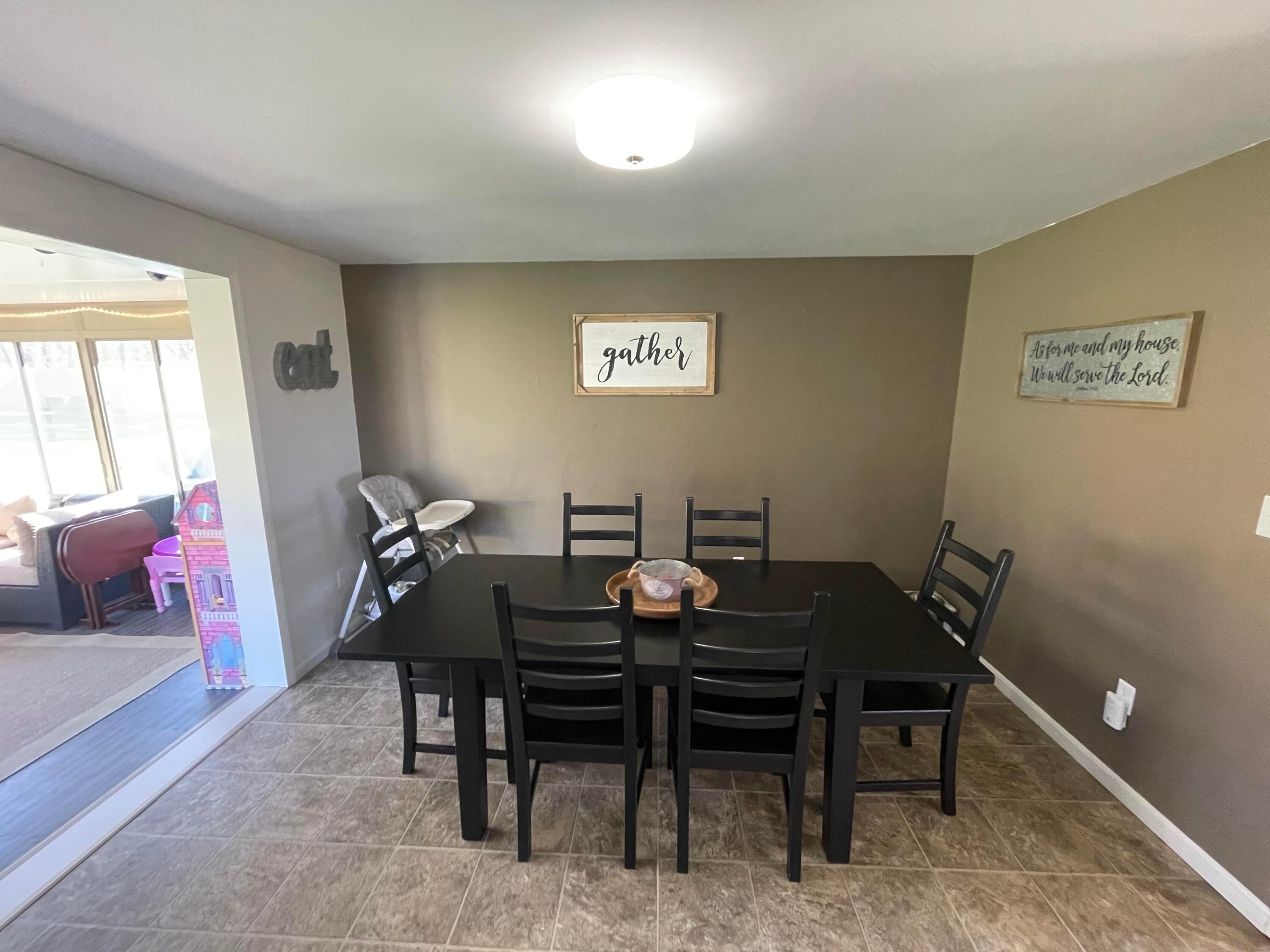 1199 Edinger Road Urbana, OH 43078 - Photo 13 of 37 IMG_1950