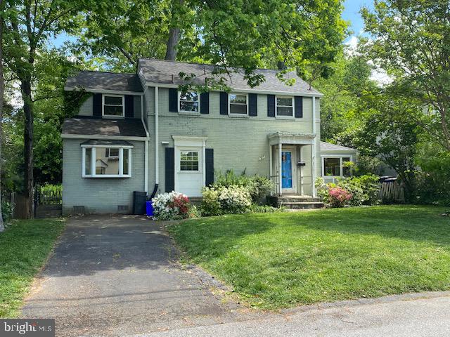 5707 Harwick Road Bethesda, MD 20816 - Photo 2 of 32 Charming home with lush greenery.