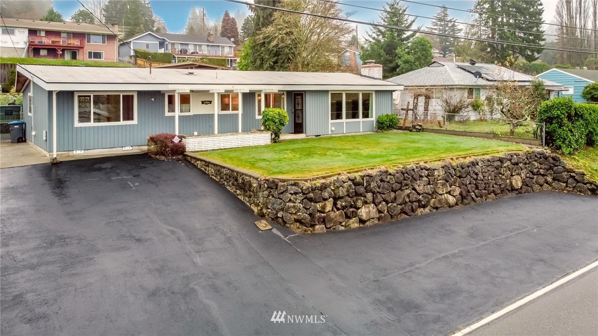 3524 Petersville Road Northeast Bremerton, WA 98310 - Photo 1 of 34 Gallery Image 1