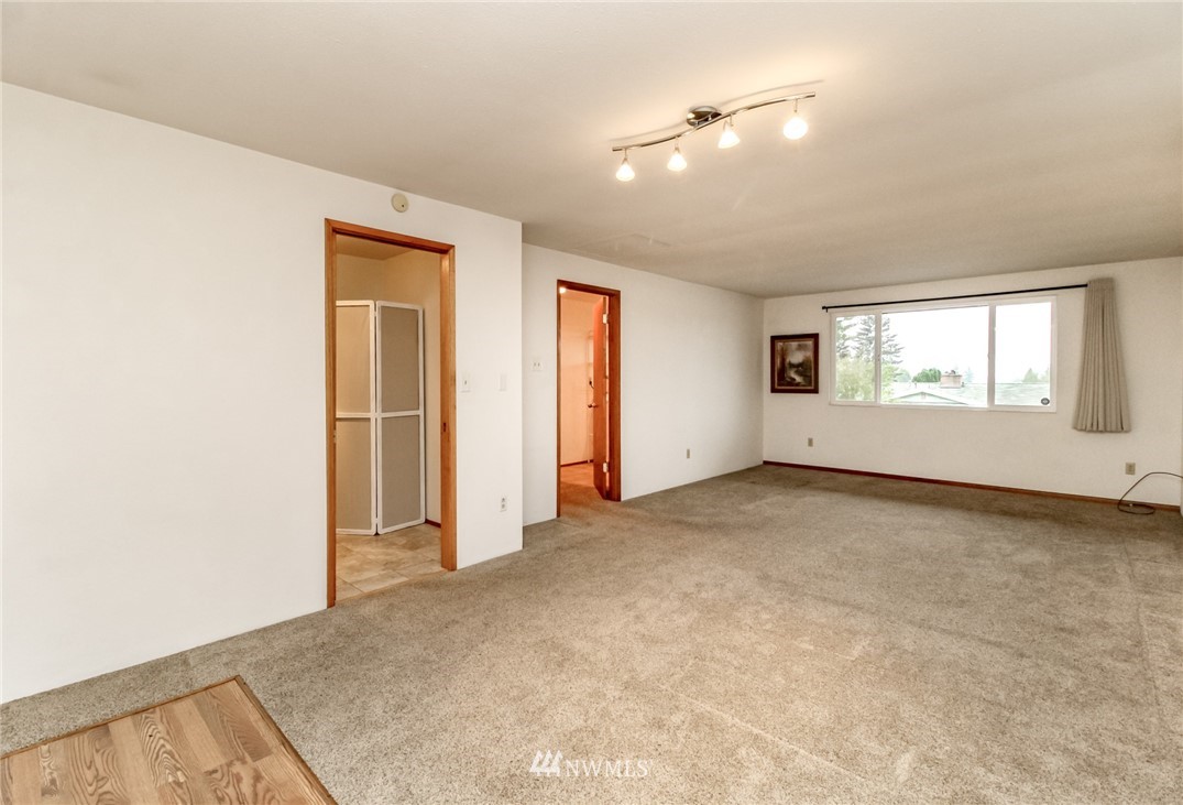 3524 Petersville Road Northeast Bremerton, WA 98310 - Photo 16 of 34 Gallery Image 16