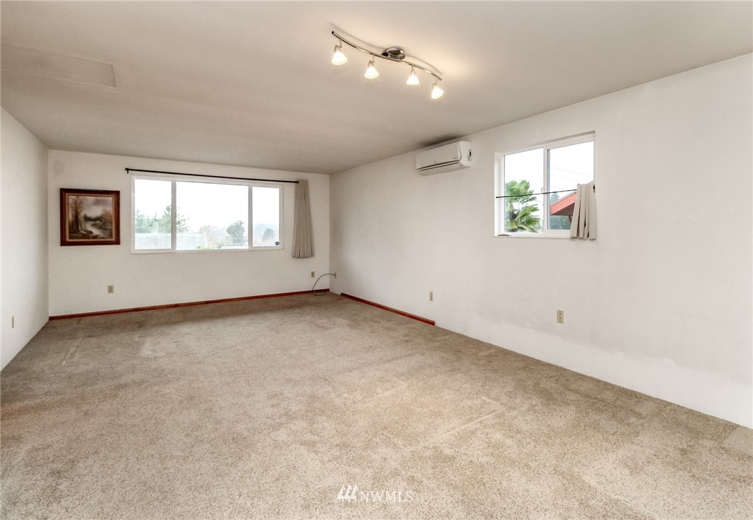 3524 Petersville Road Northeast Bremerton, WA 98310 - Photo 17 of 34 Gallery Image 17
