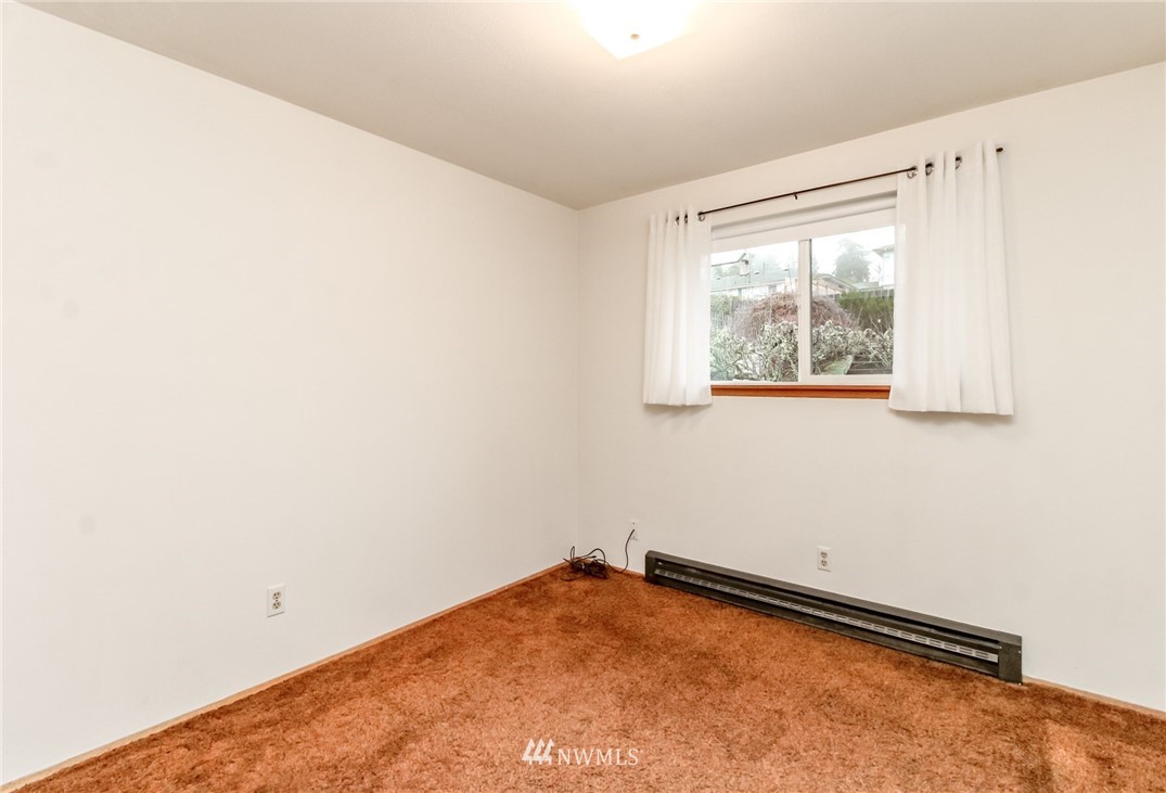3524 Petersville Road Northeast Bremerton, WA 98310 - Photo 19 of 34 Gallery Image 19