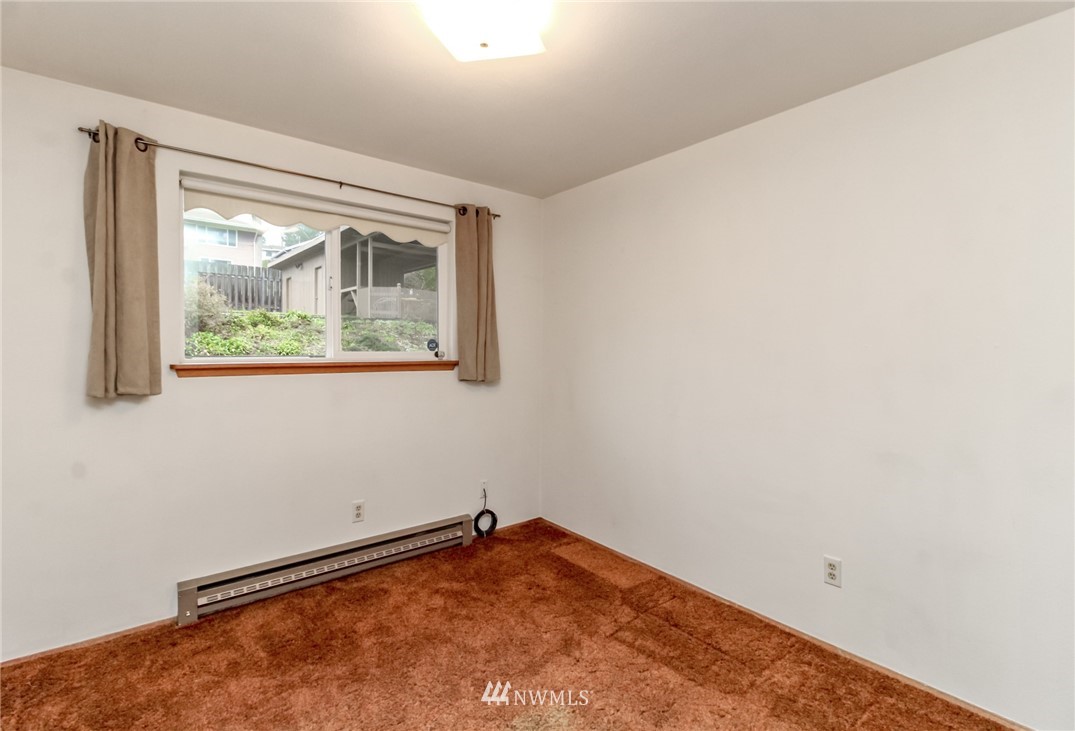 3524 Petersville Road Northeast Bremerton, WA 98310 - Photo 24 of 34 Gallery Image 24