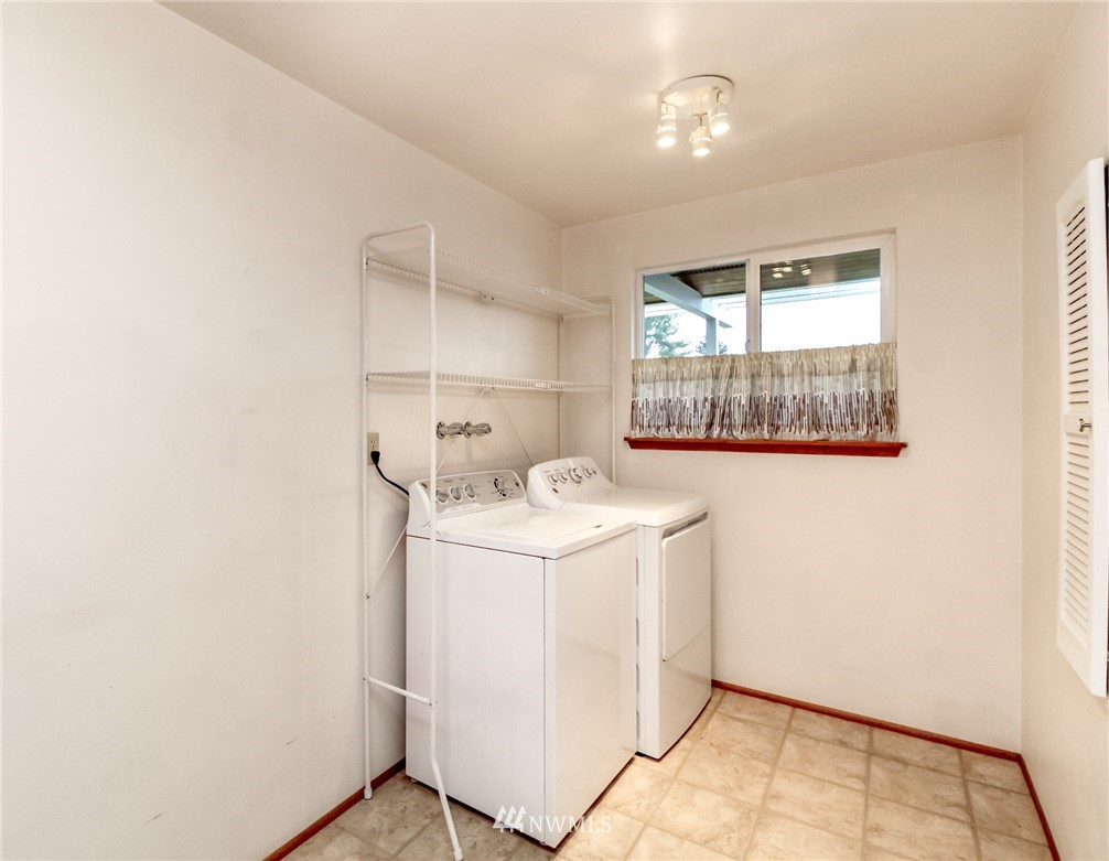 3524 Petersville Road Northeast Bremerton, WA 98310 - Photo 26 of 34 Gallery Image 26