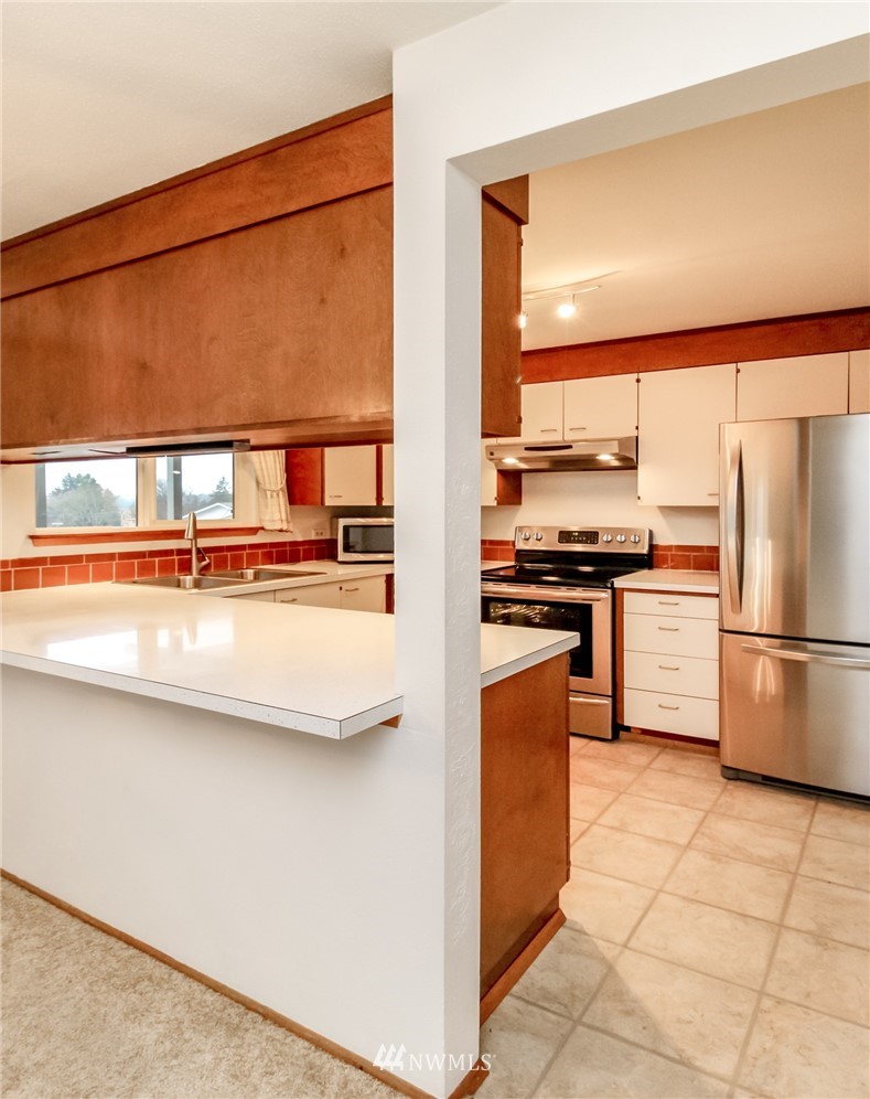 3524 Petersville Road Northeast Bremerton, WA 98310 - Photo 10 of 34 Gallery Image 10