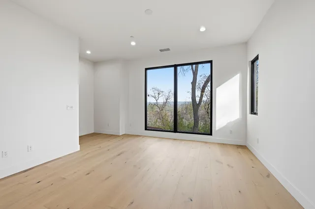 a picture of floor plan