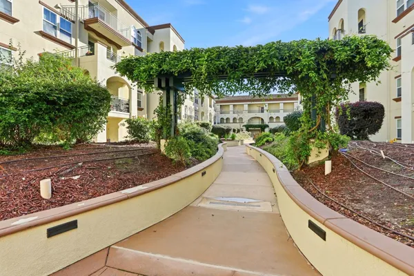 $975,000 | 800 South Abel Street, Unit 100, Milpitas, CA 95035