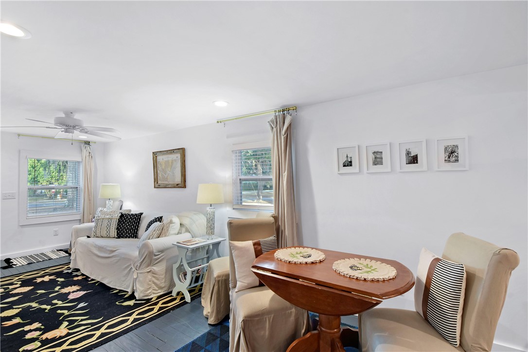 211 Trumbull Street Darien, GA 31305 - Photo 11 of 26