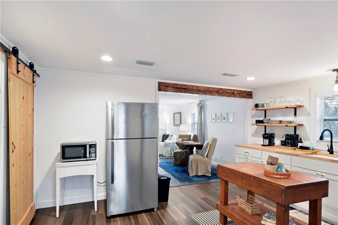 211 Trumbull Street Darien, GA 31305 - Photo 17 of 26