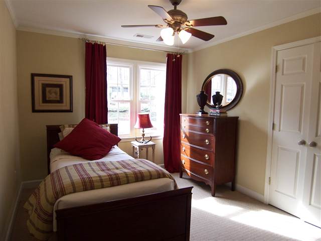 219 Overcreek Road Greenville, SC 29607 - Photo 18 of 23 Gallery Image 18