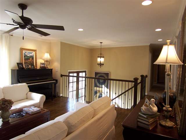 219 Overcreek Road Greenville, SC 29607 - Photo 4 of 23 Gallery Image 4