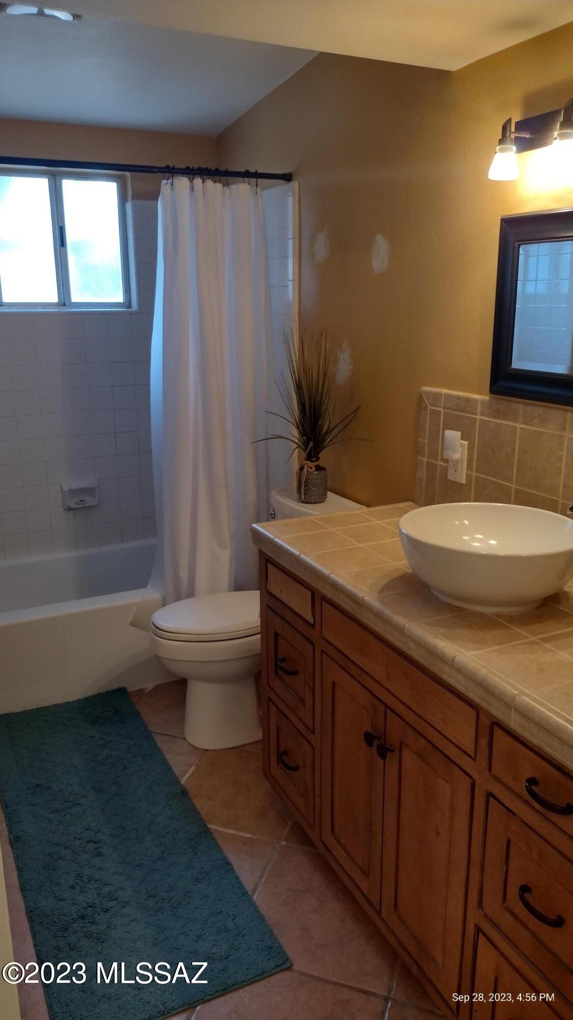 233 East Corona Road Tucson, AZ 85756 - Photo 8 of 20 Gallery Image 8