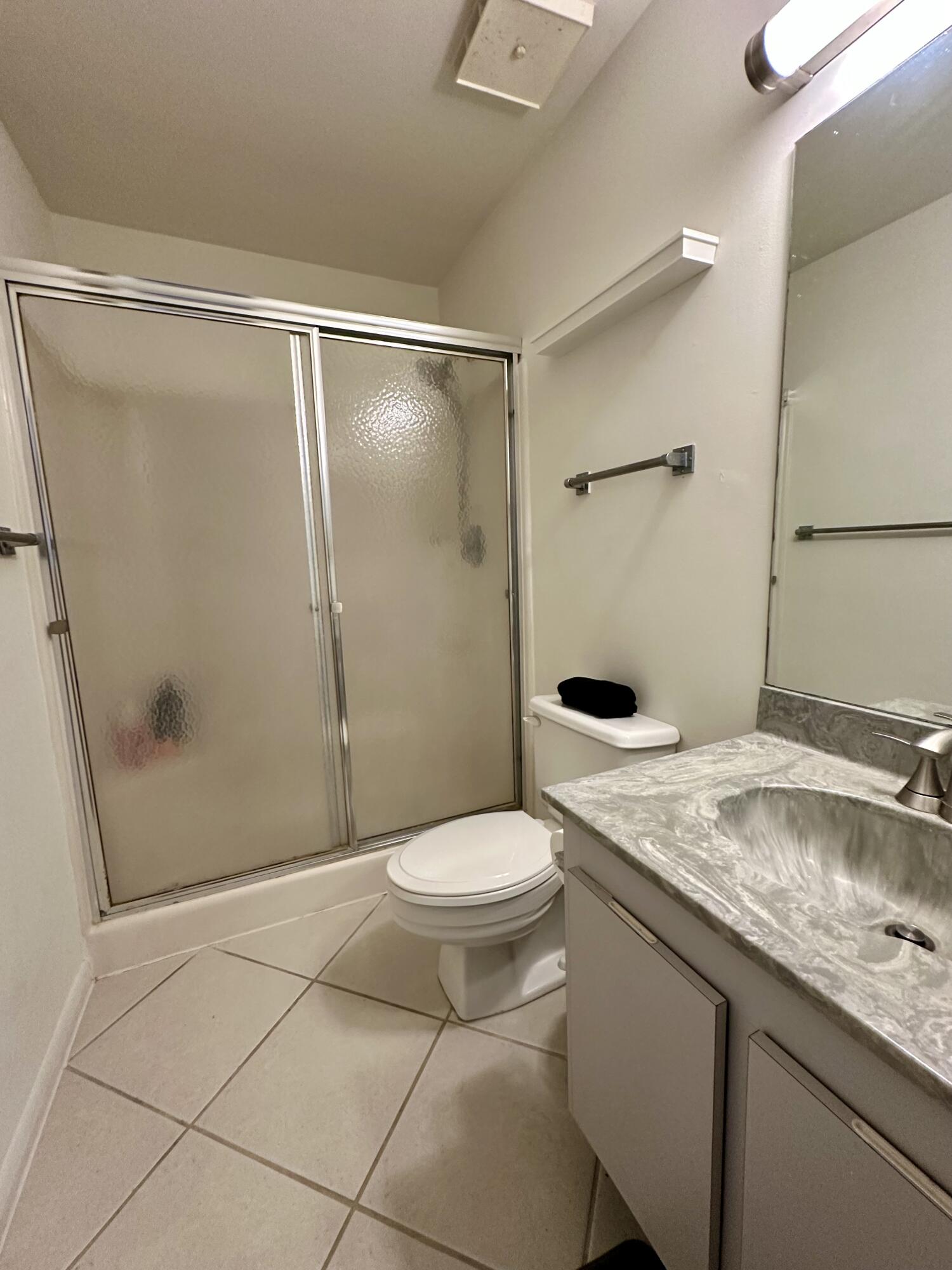 6389 Boca Circle Boca Raton, FL 33433 - Photo 12 of 18 Master Bathroom