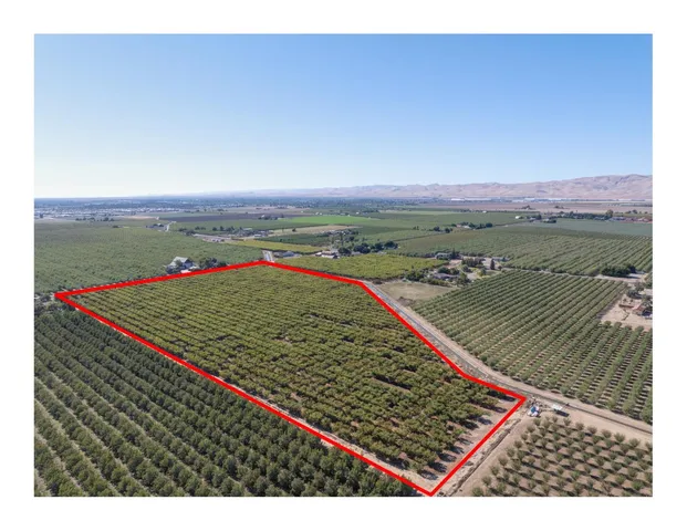 $1,137,000 | 1099 Lemon Avenue, Patterson, CA 95363