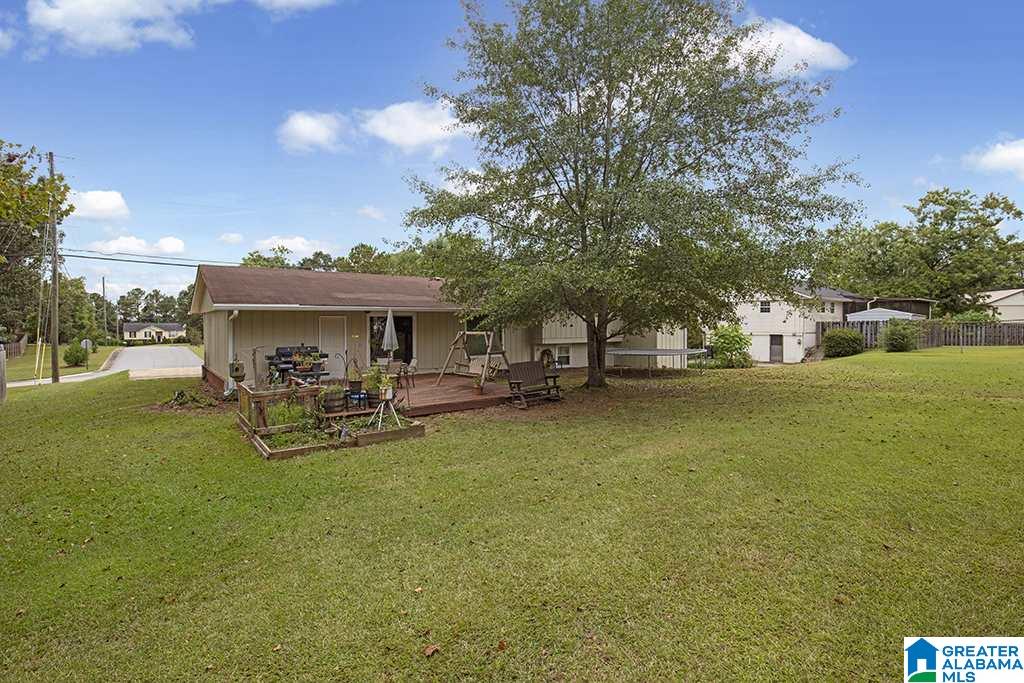 505 Wilderness Road Pelham, AL 35124 - Photo 4 of 23