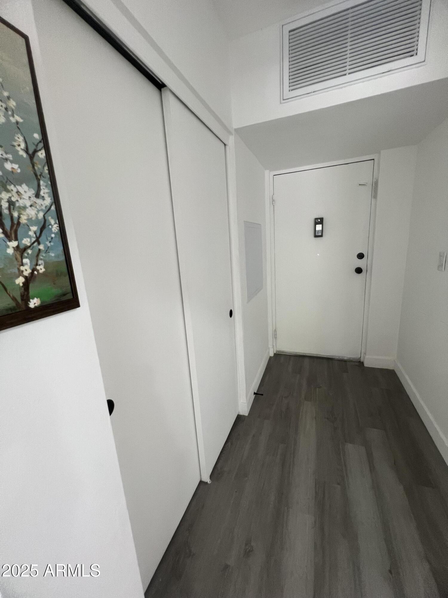 353 East Thomas Road, Unit C104 Phoenix, AZ 85012 - Photo 12 of 17