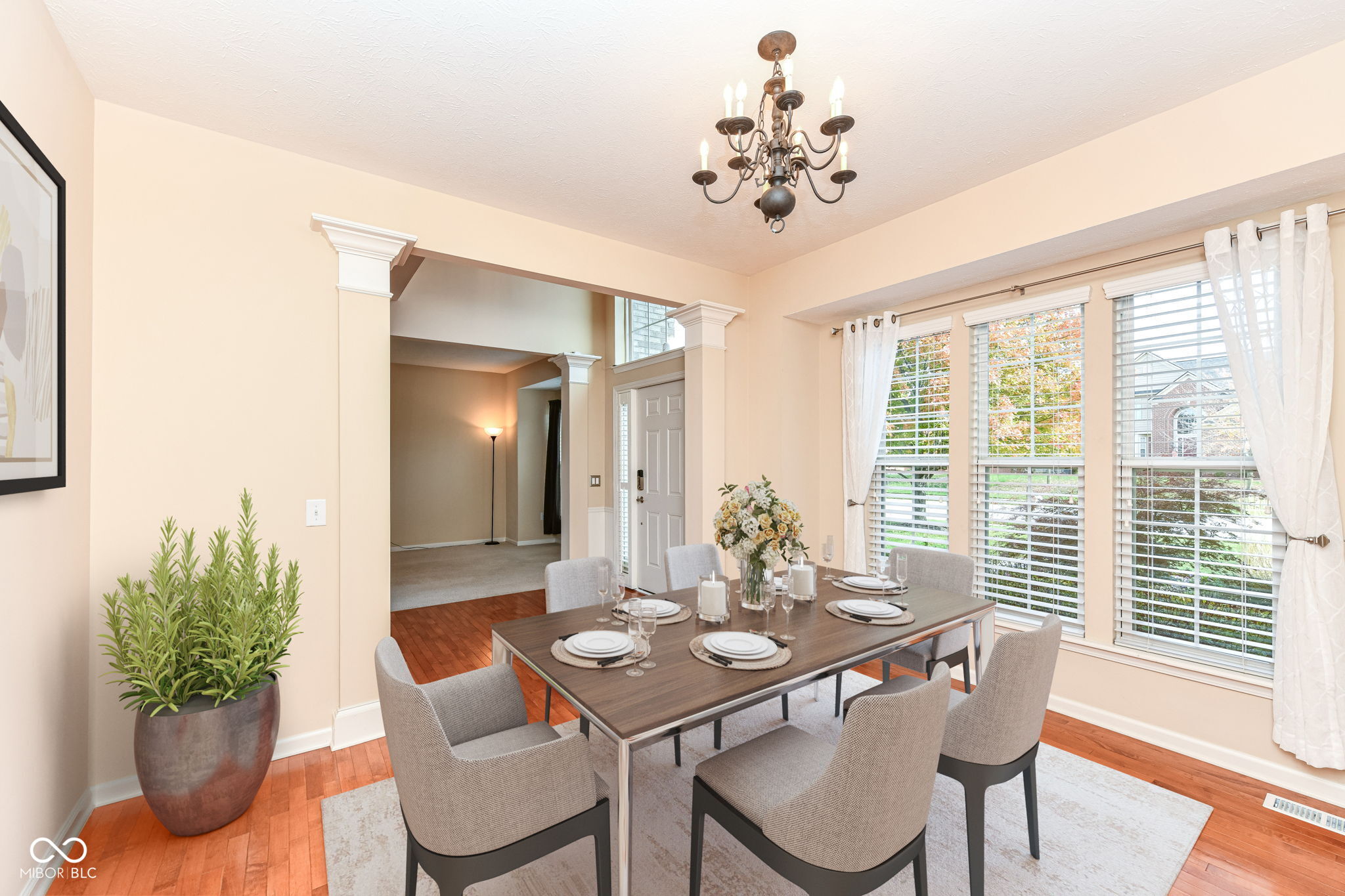 12428 Gray Eagle Drive Fishers, IN 46037 - Photo 7 of 57