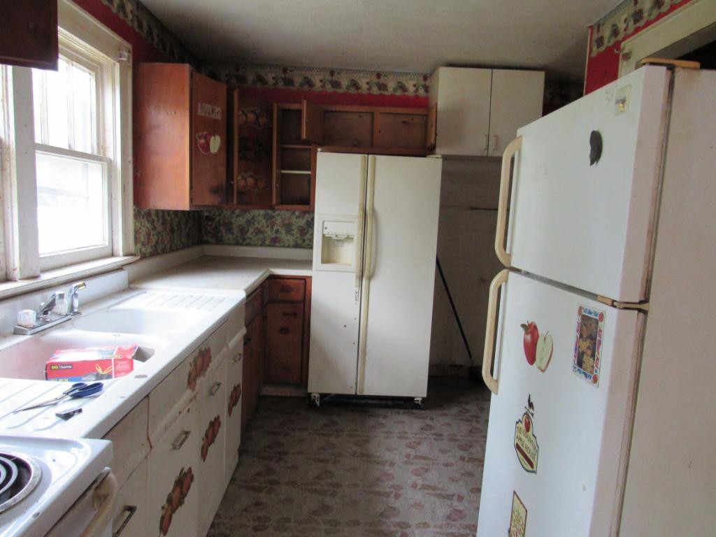 11415 Riverview Road Coeburn, VA 24230 - Photo 3 of 9 Photo 3