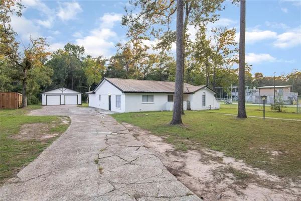 $1,795 | 1702 Athens Drive, New Caney, TX 77357