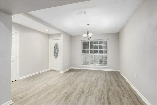 $1,750 | 1702 Athens Drive, New Caney, TX 77357