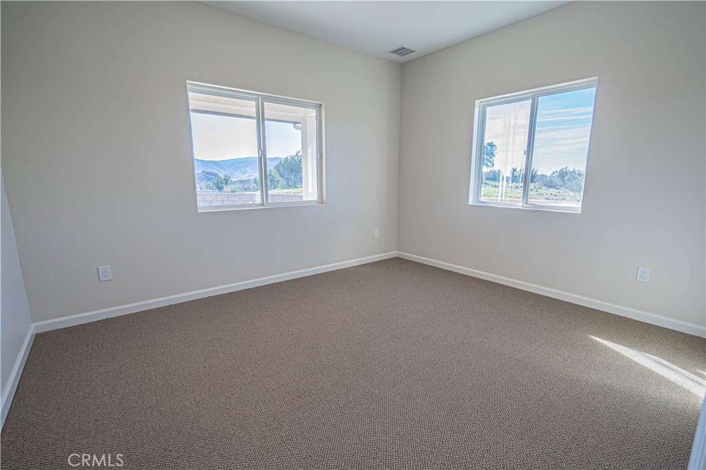 10540 Darling Road Agua Dulce, CA 91390 - Photo 30 of 56 Primary bedroom