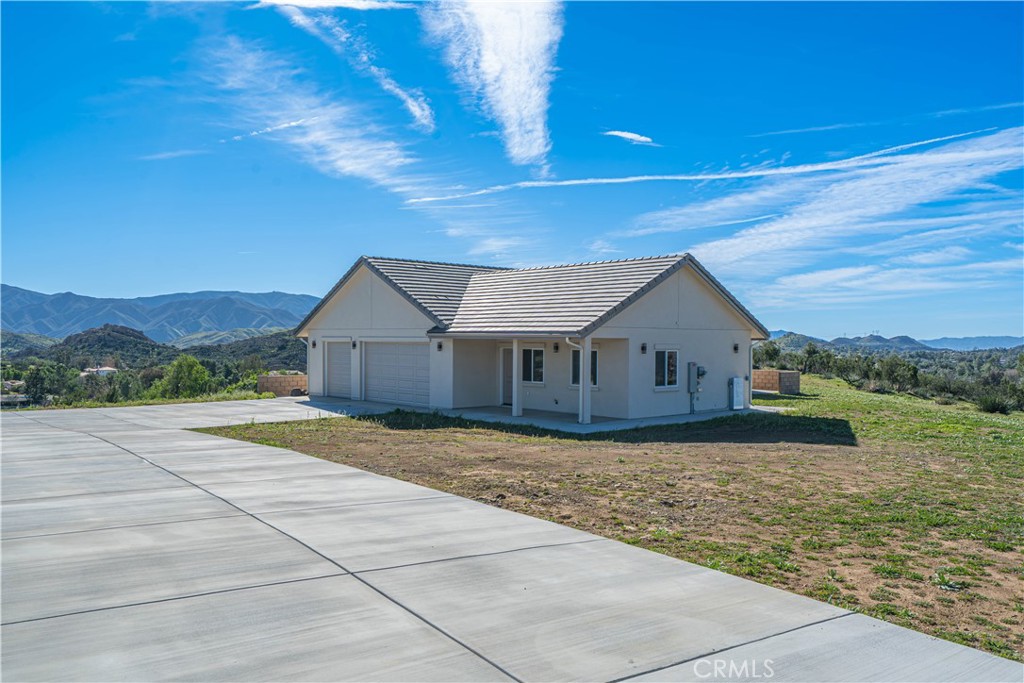 10540 Darling Road Agua Dulce, CA 91390 - Photo 5 of 56