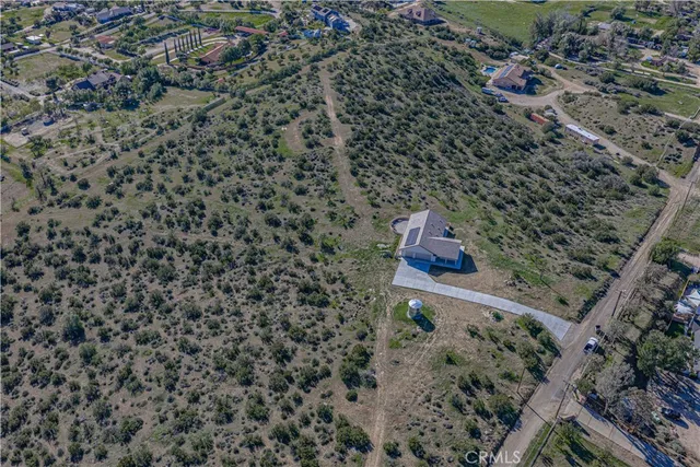 $995,000 | 10540 Darling Road, Agua Dulce, CA 91390